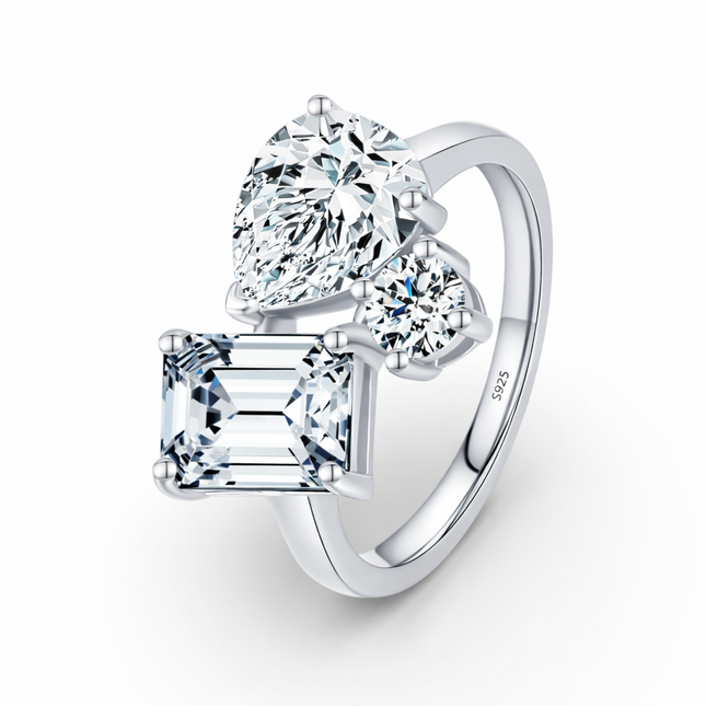 Anello in argento sterling 925 con zircone taglio smeraldo