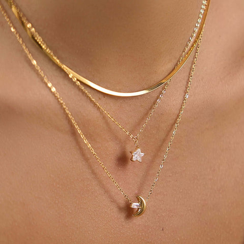 Collana con stella e luna