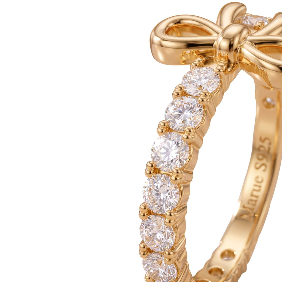 Anello con diamante moissanite