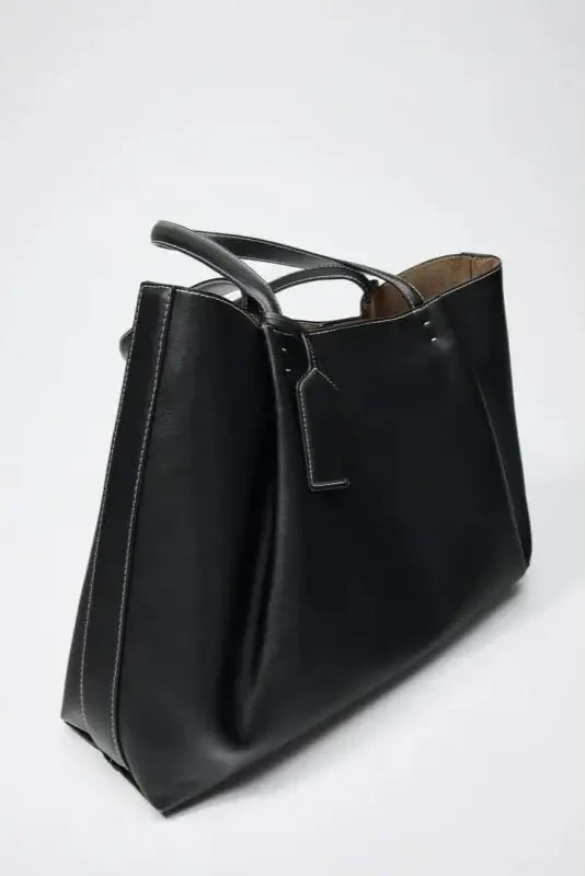 Tote Bag Classic with Zipper Pocket, black leather casual tote bag featuring spacious interior and stylish design.