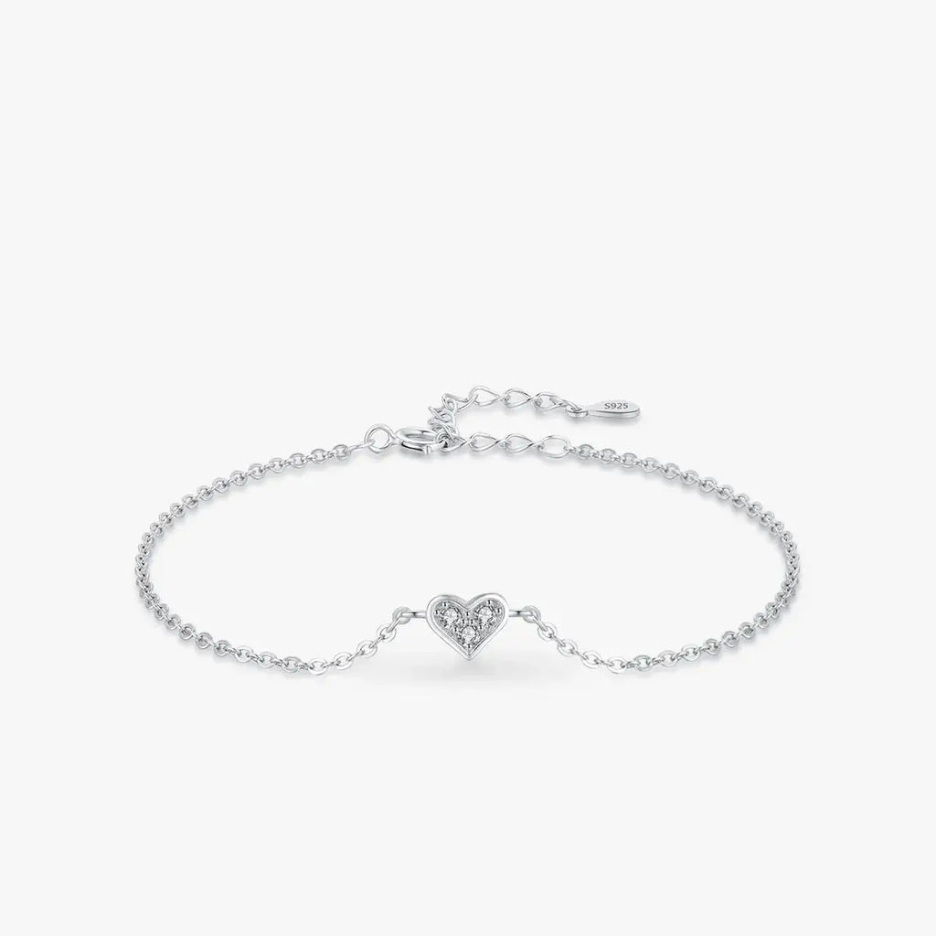 Bracelet 925 sterling silver with heart-shaped zircon, adjustable and lightweight, perfect for gifts.