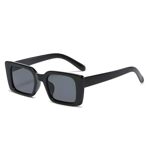 Women's black square sunglasses with gradient tint, UV400 protection, ideal for travel and outdoor activities.