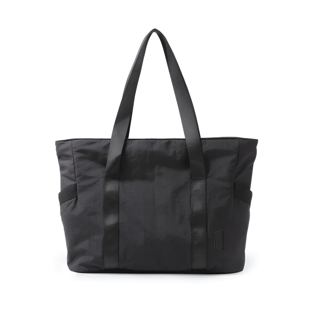 Large capacity tote bag in black, crafted from high-quality materials for chic and practical everyday use.