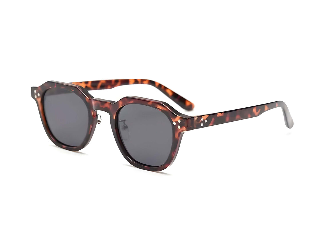 Women’s sunglasses in tortoiseshell color, UV400 protection, stylish classic eyewear for adults.