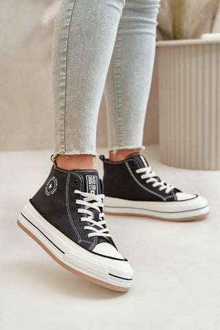 Women's sneakers from Big Star, featuring a comfortable design with a solid rubber sole for good grip.