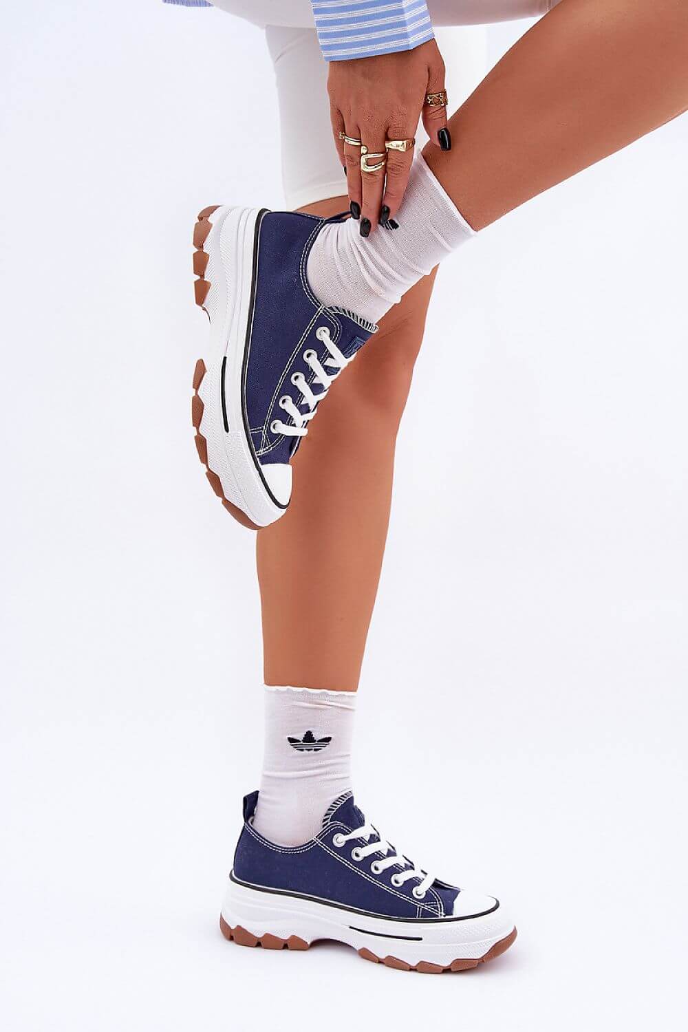 Sneakers Step in style