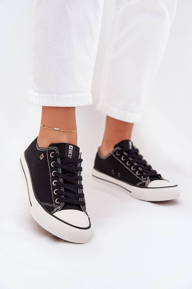  Sneakers model 216375 Step in style 