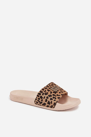 Stylish Women's slippers with leopard print fur strap and foam sole for comfort.