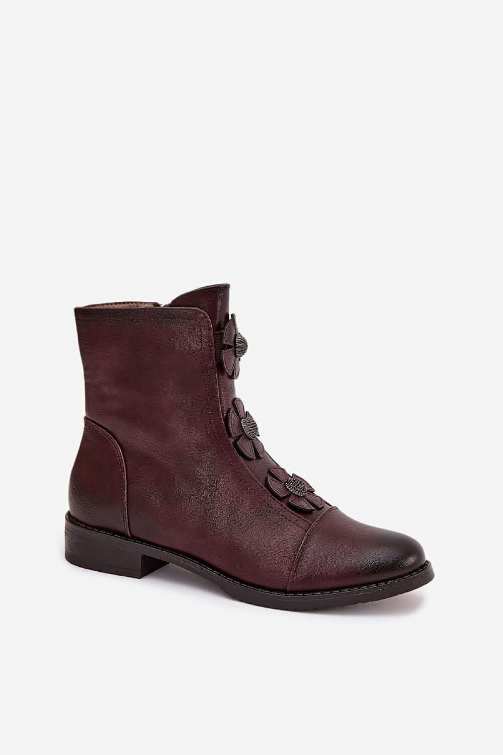 Women's boots by Jezzi in burgundy with decorative flowers and practical zipper for easy wear.