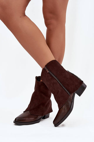 Cowboy boots with a heel in brown suede, featuring a zip for easy wear and stylish design.