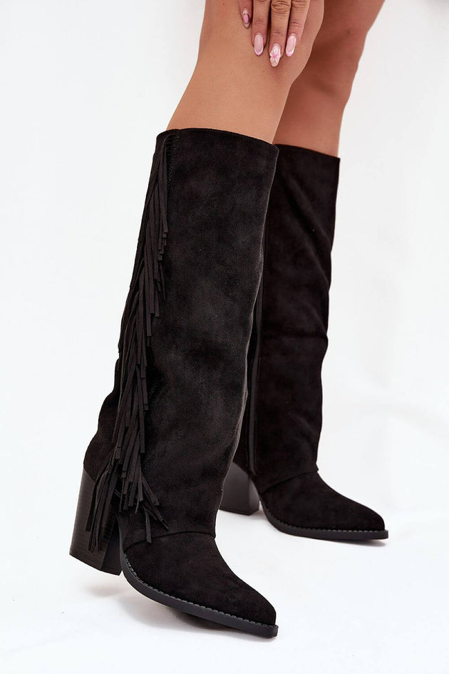 Cowboy boots for women faux suede with fringes and column-shaped heel for a stylish look.