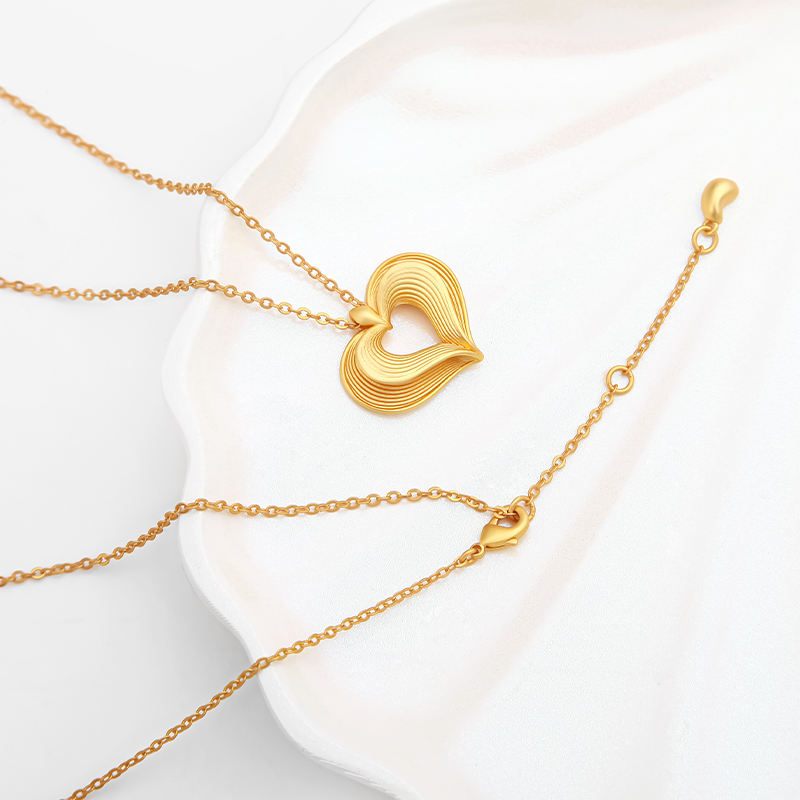 Collana cuore a doppio strato